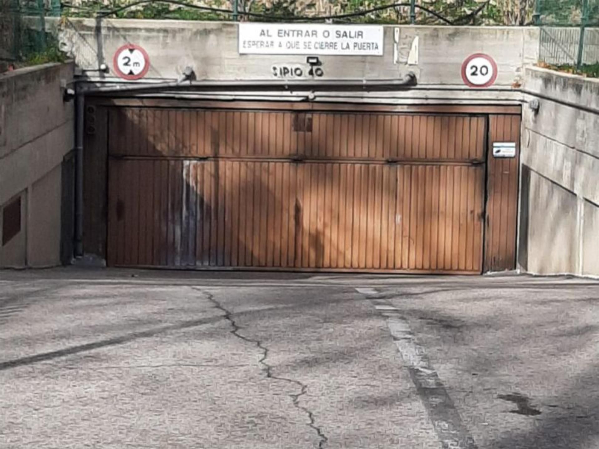 Aparcament de Garatge en venda en  Madrid Capital