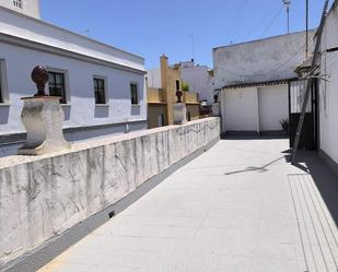 Vista exterior de Casa adosada en venda en San Fernando amb Aire condicionat, Terrassa i Balcó