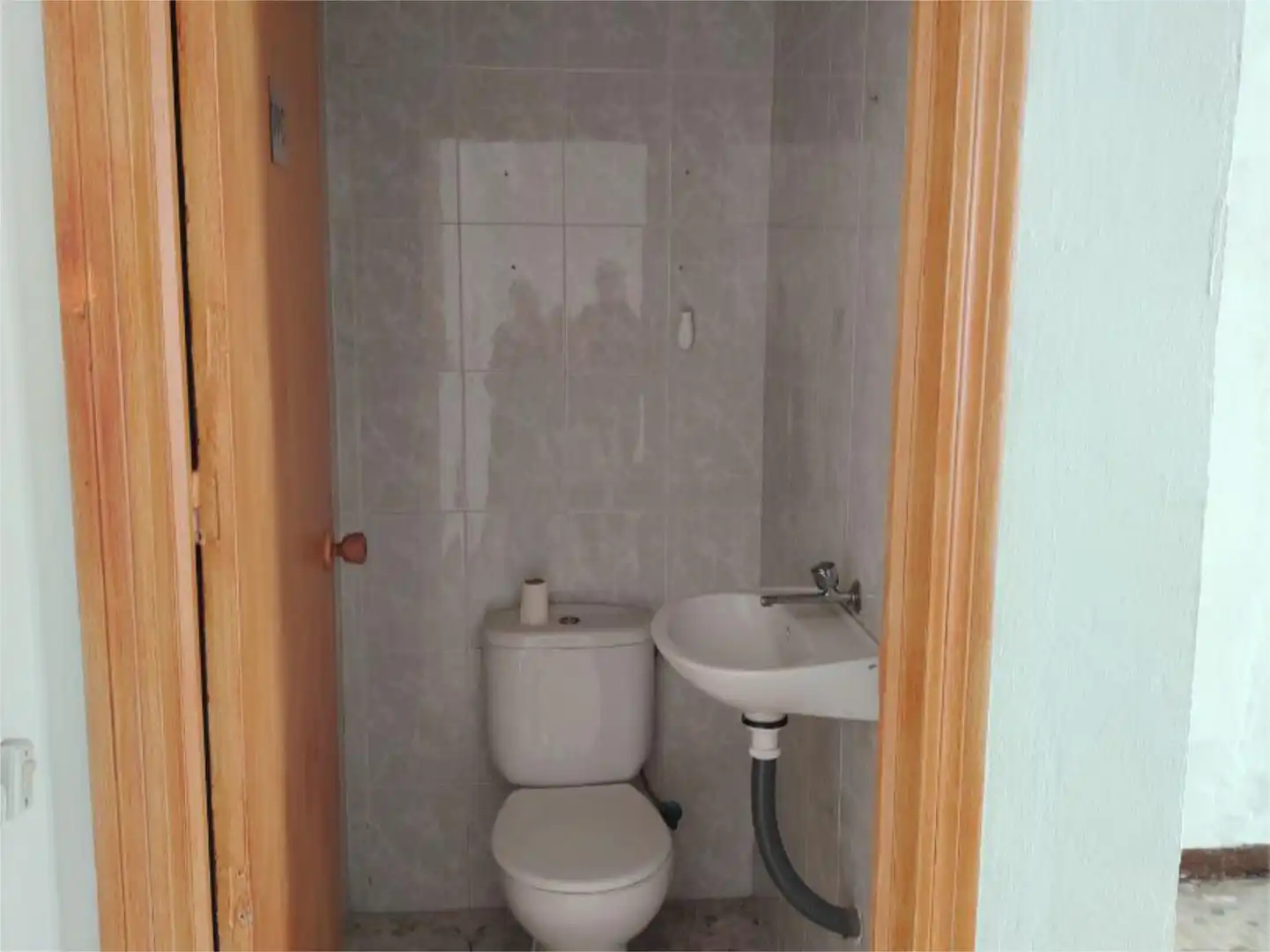 Geschaftsraum zur Miete in Calle Nuestra Señora de la Granada, 7, Guillena pueblo Badezimmer von Geschaftsraum zur Miete in Guillena