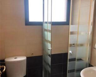 Bathroom of Flat to rent in Leganés  with Heating, Private garden and Terrace