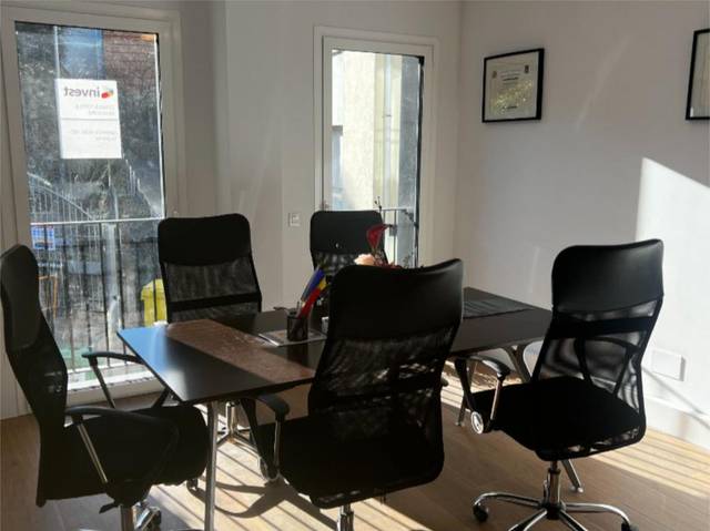 Oficina en Alquiler en Carrer de la Vall, 30 en Centro