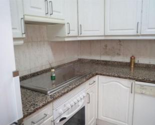 Kitchen of Single-family semi-detached for sale in  Madrid Capital