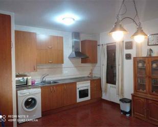 Kitchen of Flat to rent in Pastrana