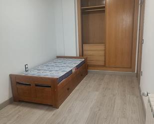 Bedroom of Flat to rent in  Albacete Capital  with Air Conditioner, Heating and Parquet flooring