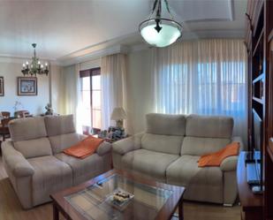 Living room of House or chalet for sale in Salamanca Capital  with Heating, Private garden and Terrace