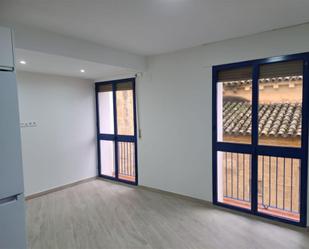 Dormitori de Apartament de lloguer en  Córdoba Capital amb Aire condicionat i Balcó