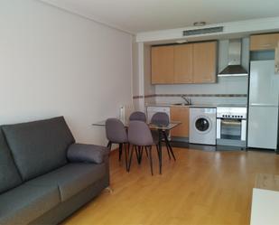 Living room of Flat to rent in Lardero  with Air Conditioner and Swimming Pool