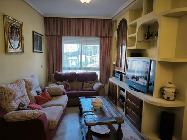 Piso en Venta en Avenida del Alcalde Manuel del Valle, 5 en San Pablo