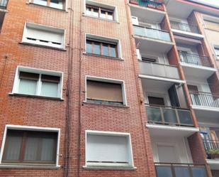 Vista exterior de Pis en venda en Portugalete amb Balcó