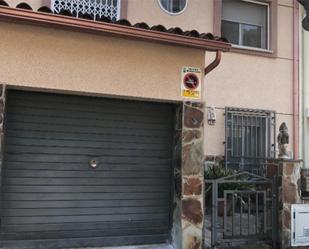 Aparcament de Casa adosada en venda en Sant Andreu de la Barca amb Aire condicionat, Calefacció i Parquet