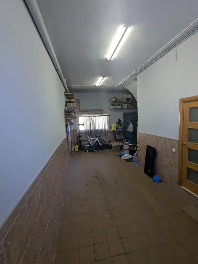 Casa adosada en venta en Centre - Cordelles Casa adosada en venta en Cerdanyola del Vallès con Aire acondicionado y Terraza