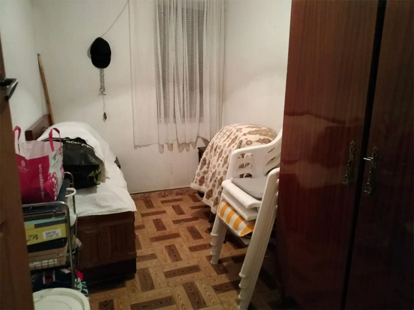 Habitación de Piso en venta en La Torre del Valle con Calefacción, Trastero y Amueblado