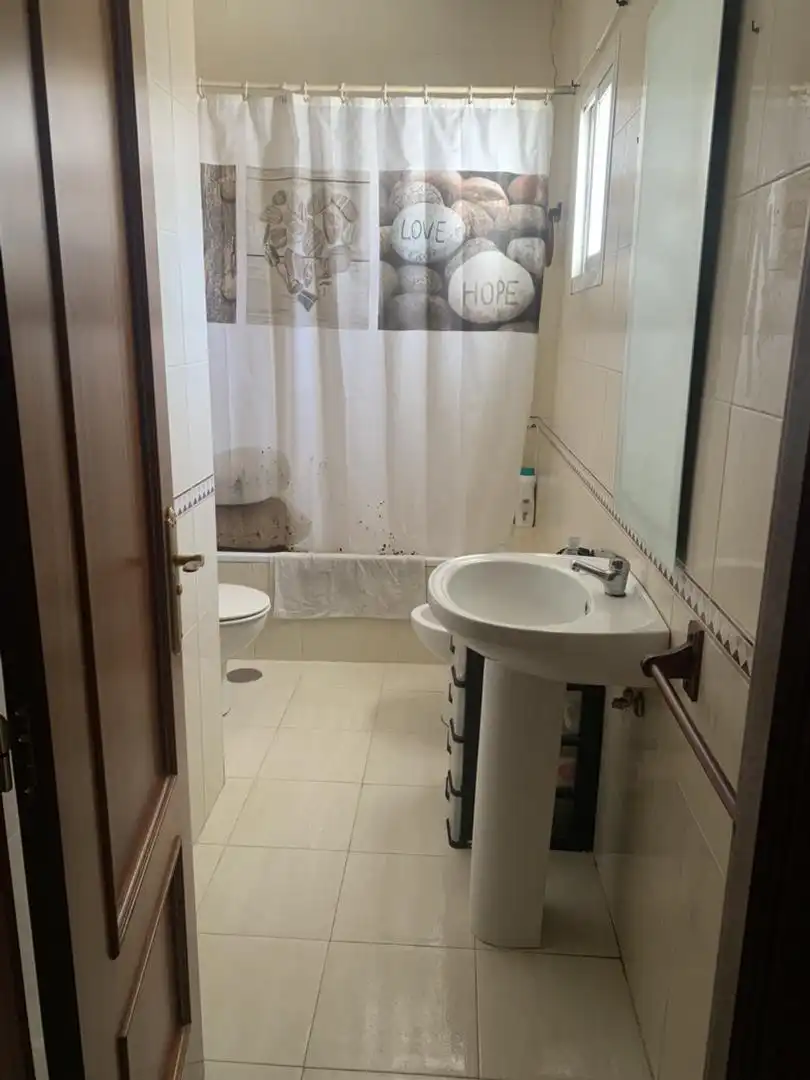 Casa o chalet en venta en Calle Bruselas, 9, Villanueva del Ariscal Baño de Casa o chalet en venta en Villanueva del Ariscal con Aire acondicionado, Terraza y Piscina
