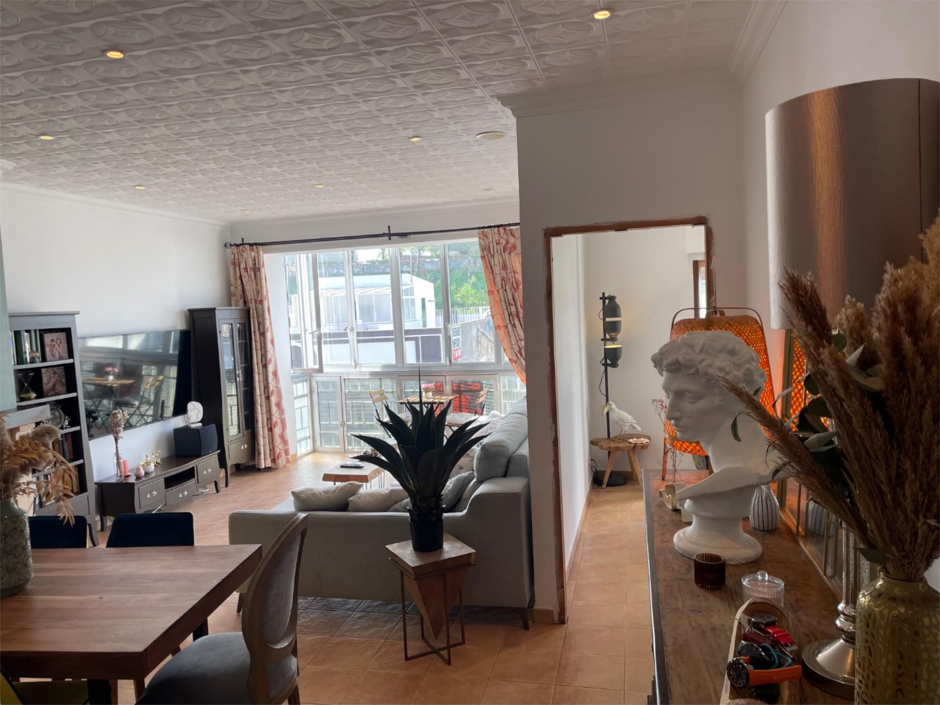 Sala d'estar de Pis en venda en Utrera amb Aire condicionat, Terrassa i Traster