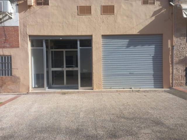 Local comercial en Venta en Calle Jaén, 15 en Sector Sur