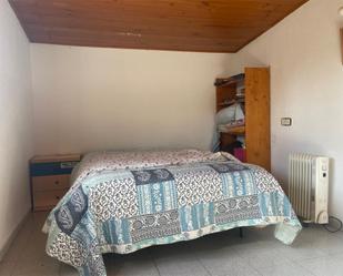 Bedroom of House or chalet to share in Albatàrrec  with Private garden, Storage room and Swimming Pool