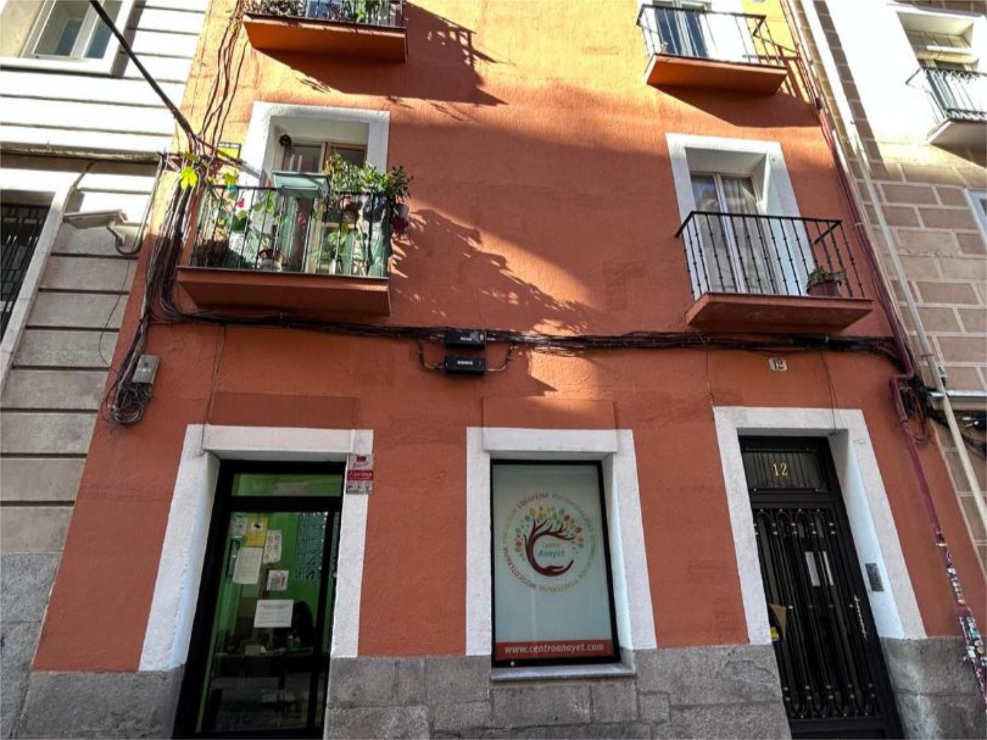 Exterior view of Premises for sale in  Madrid Capital  with Air Conditioner and Heating