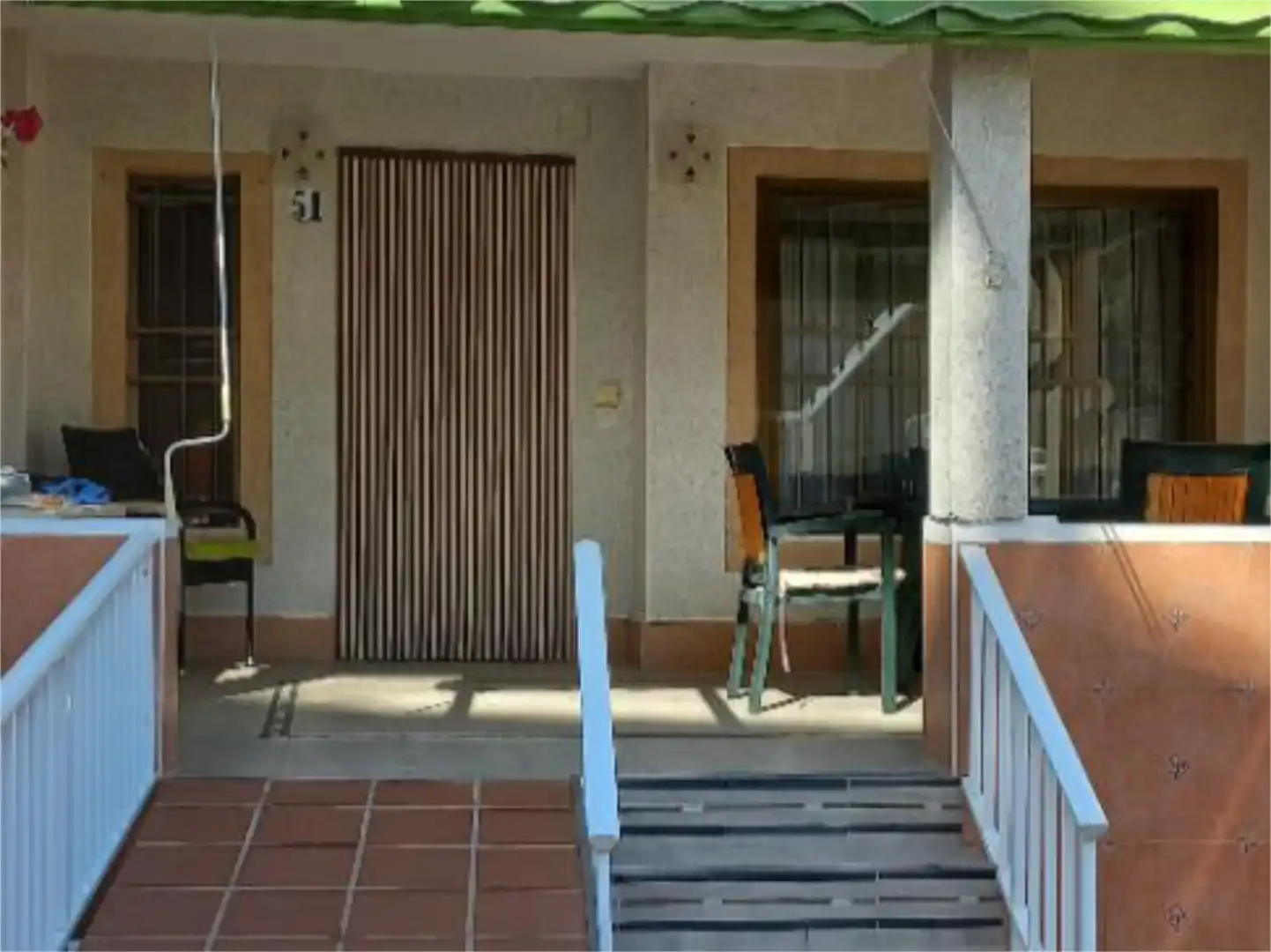 Terrassa de Casa o xalet en venda en Guardamar del Segura amb Aire condicionat, Terrassa i Piscina