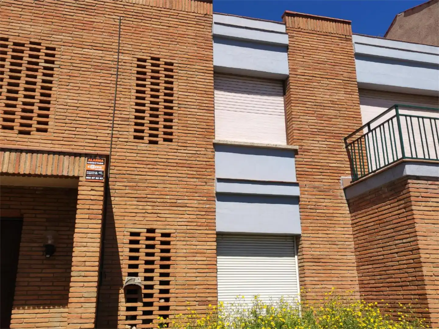 Casa o chalet en venta en Carrer Pintor Fortuny, 5, La Plana Vista exterior de Casa o chalet en venta en Esparreguera con Calefacción, Jardín privado y Balcón