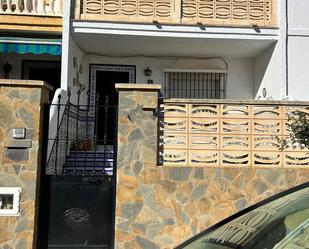 Vista exterior de Casa adosada en venda en Rincón de la Victoria amb Terrassa, Traster i Balcó