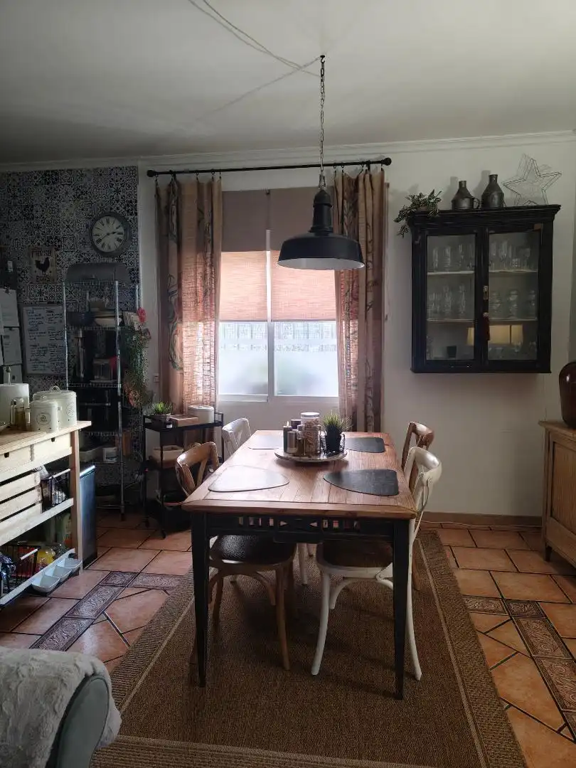 Dining room of Ground floor for sale in Valdepeñas  with Air Conditioner and Storage room