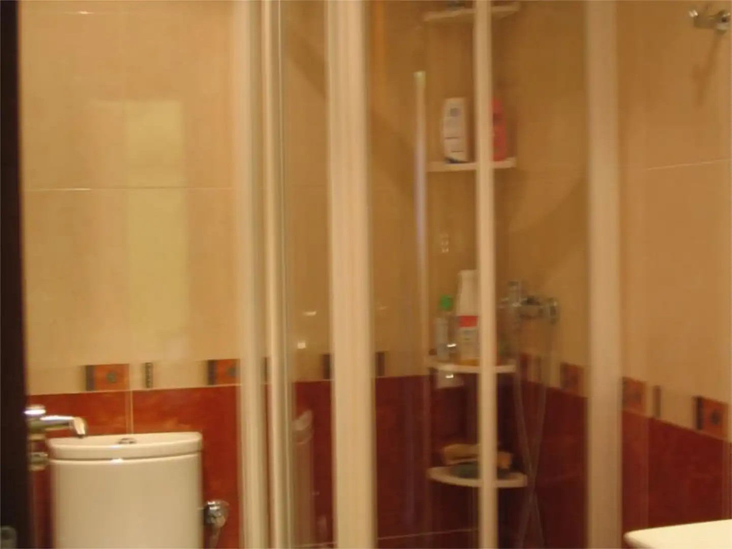 Flat for rent in Calle Jorge Ibor, 14, Prosperidad - Delicias Bathroom of Flat for rent in Salamanca with Heating, Parquet flooring and Terrace