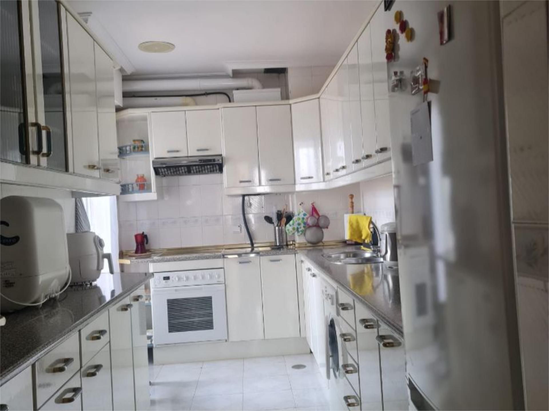 Kitchen of Flat for sale in San Pedro del Arroyo