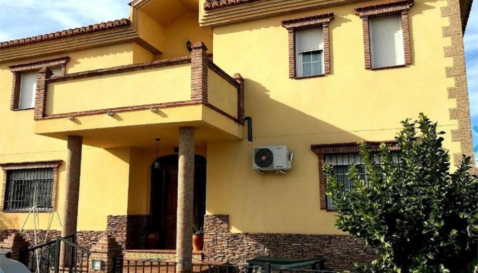 Foto 1 de Casa o chalet en venta en Calle Doctor Fleming, 14, Pedro Martínez, Granada