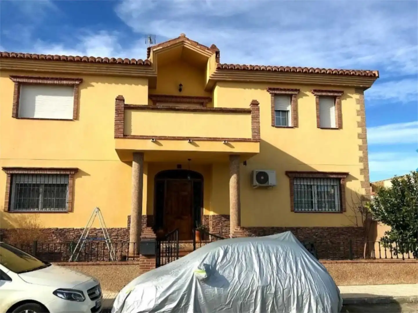 Exterior view of Houses for sale in Pedro Martínez  with Air Conditioner and Terrace
