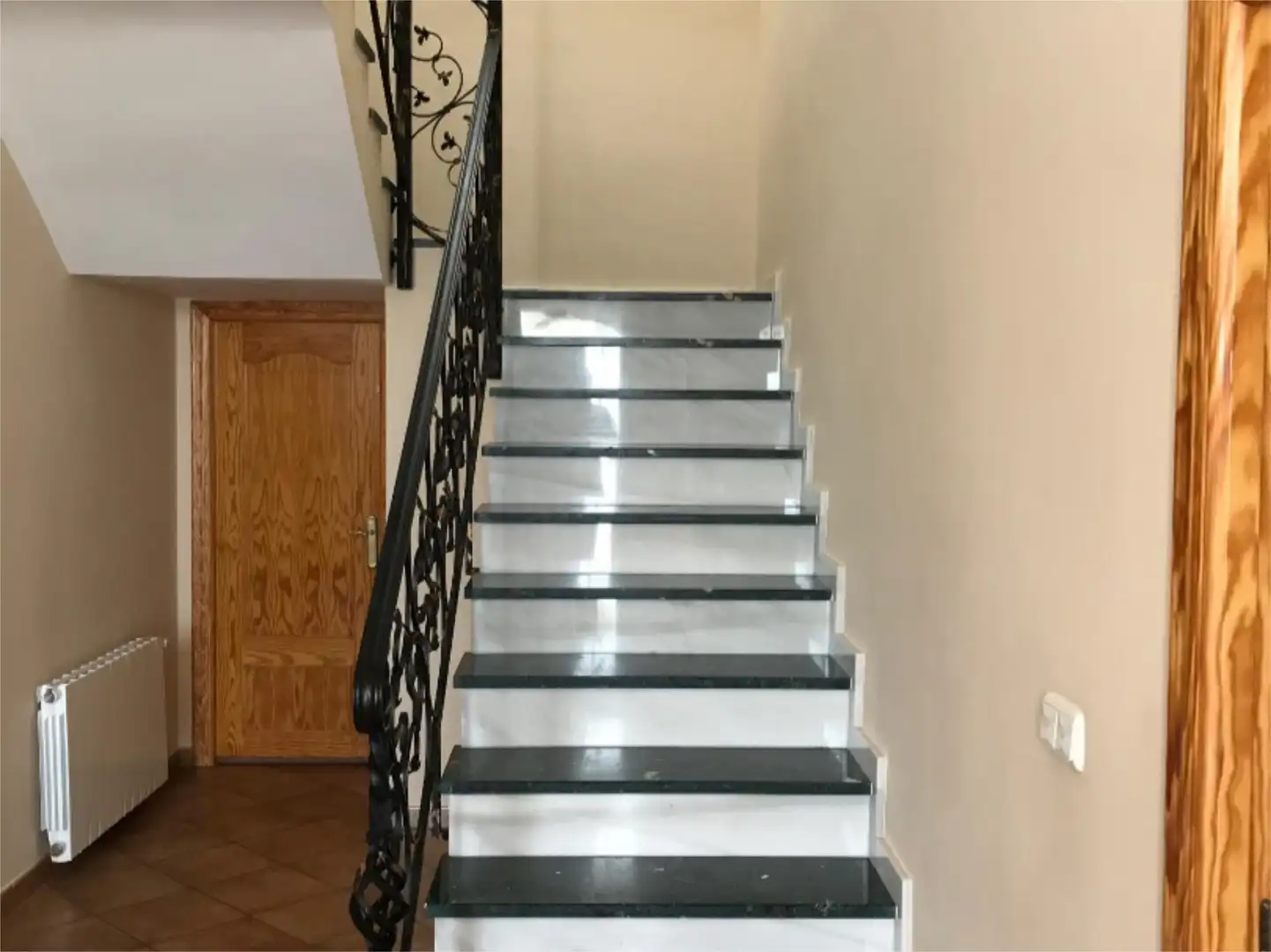 Houses for sale in Pedro Martínez  with Air Conditioner and Terrace