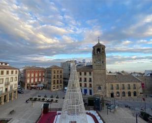 Vista exterior de Pis en venda en Úbeda amb Aire condicionat