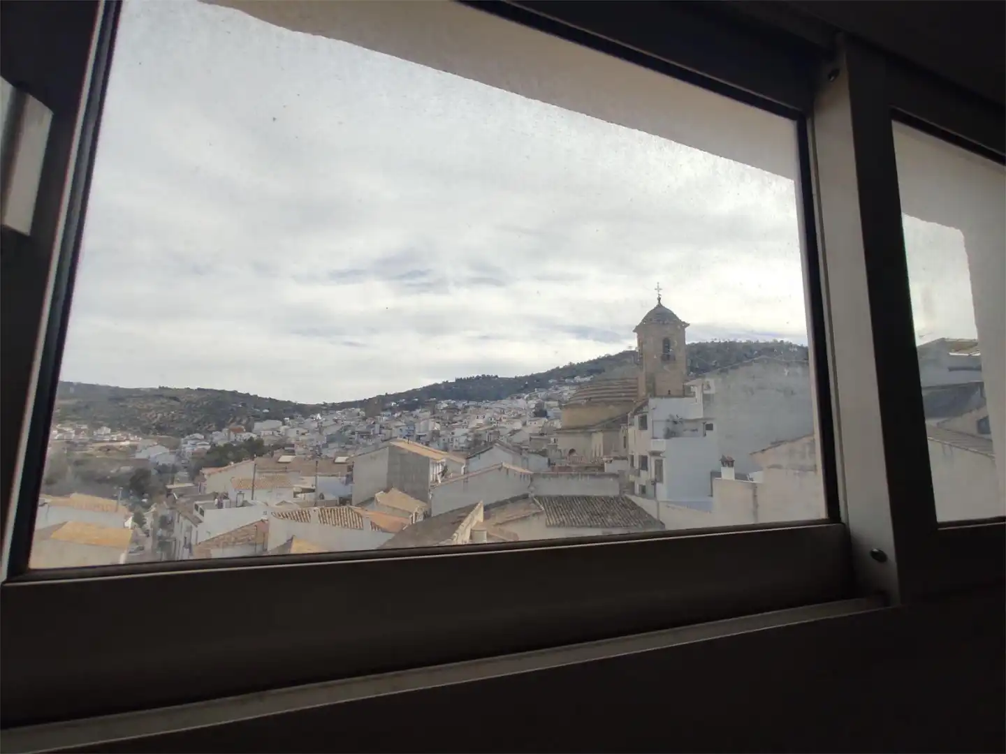 Piso en venta en Calle Esquinas De Jesús, 7, Montefrío Vista exterior de Piso en venta en Montefrío con Aire acondicionado, Calefacción y Terraza