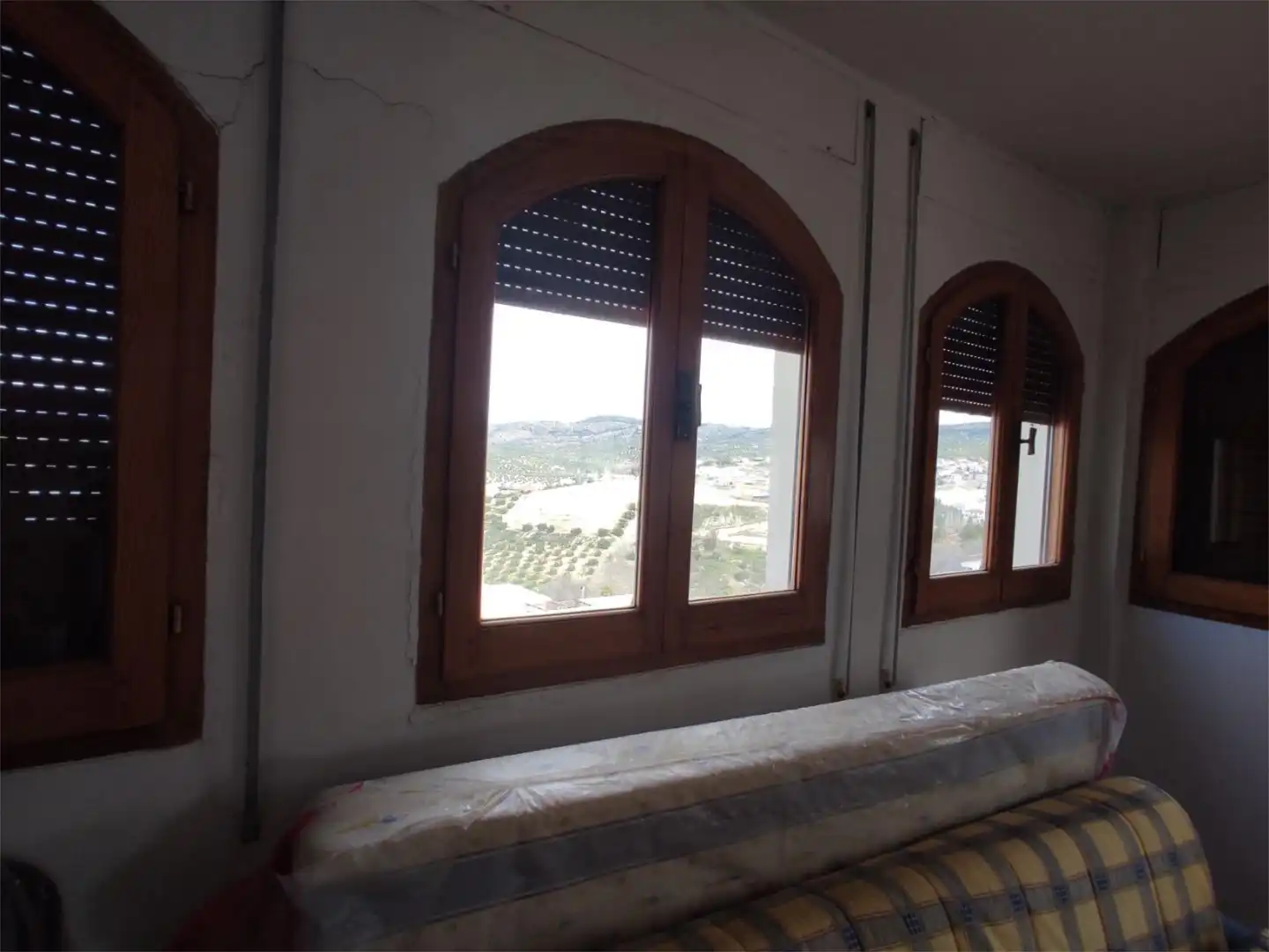Piso en venta en Calle Esquinas De Jesús, 7, Montefrío Habitación de Piso en venta en Montefrío con Aire acondicionado, Calefacción y Terraza