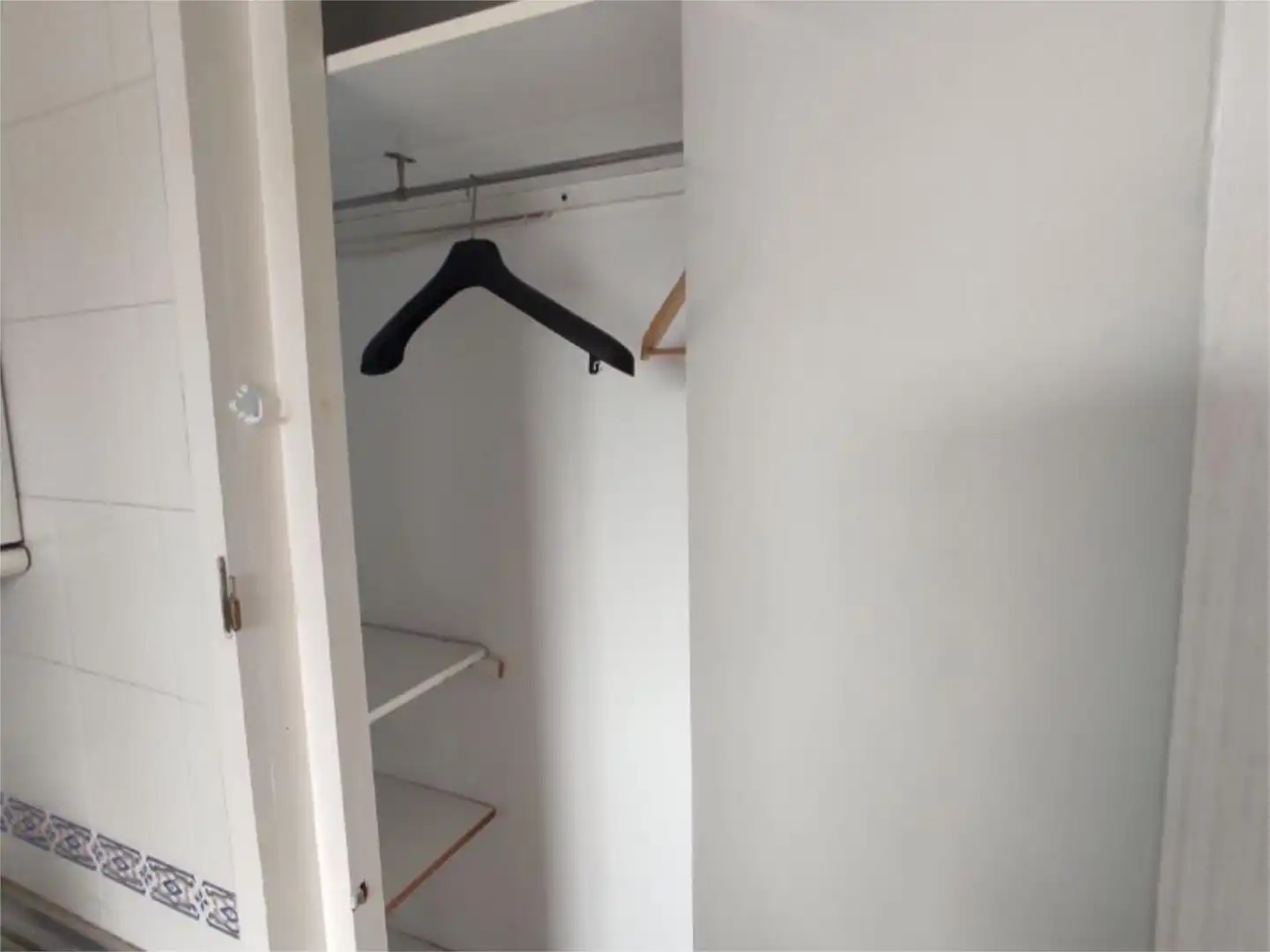 Piso en venta en Calle Esquinas De Jesús, 7, Montefrío Habitación de Piso en venta en Montefrío con Aire acondicionado, Calefacción y Terraza