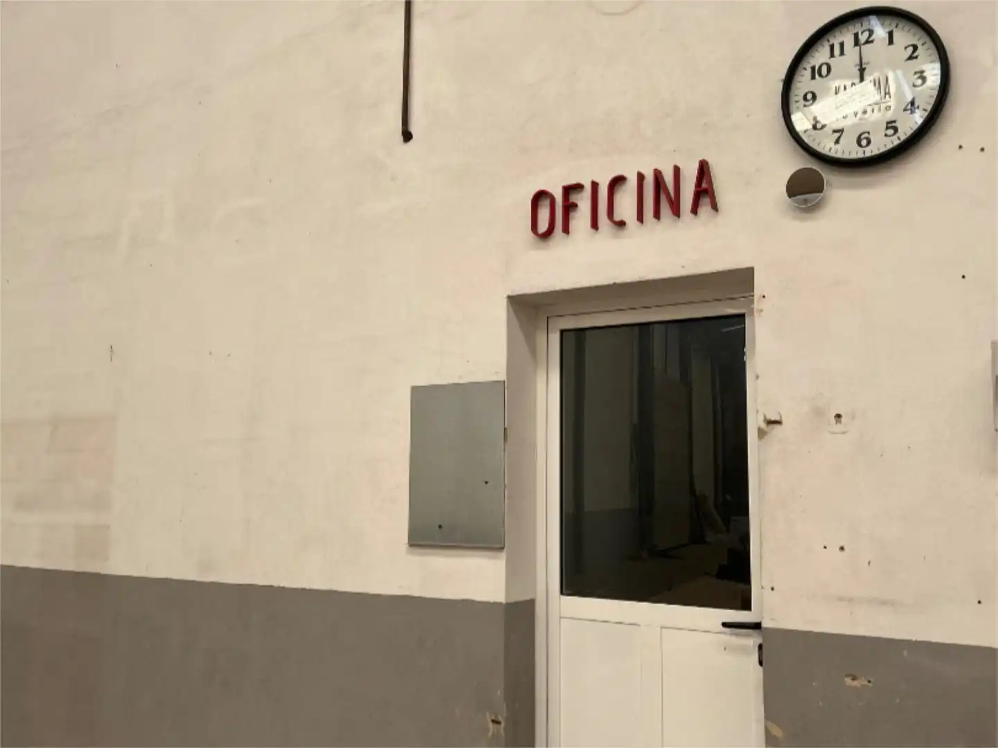 Fabrikhallen zum Verkauf in Carrer del Comte d'Oliva, 20, Oliva pueblo Fabrikhallen zum Verkauf in Oliva mit Klimaanlage und Heizung