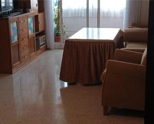 Living room of Flat for sale in  Sevilla Capital