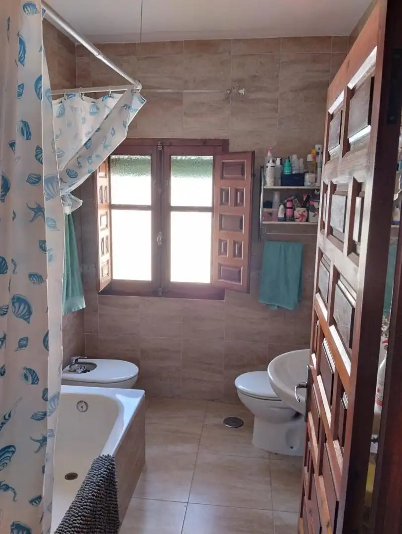 Casa o chalet en venta en Calle Adela, 3, El Valle Baño de Casa o chalet en venta en El Valle