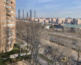 Vista exterior de Pis de lloguer en  Madrid Capital amb Aire condicionat, Calefacció i Parquet