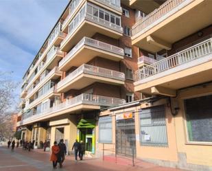 Vista exterior de Pis en venda en Ávila Capital amb Terrassa