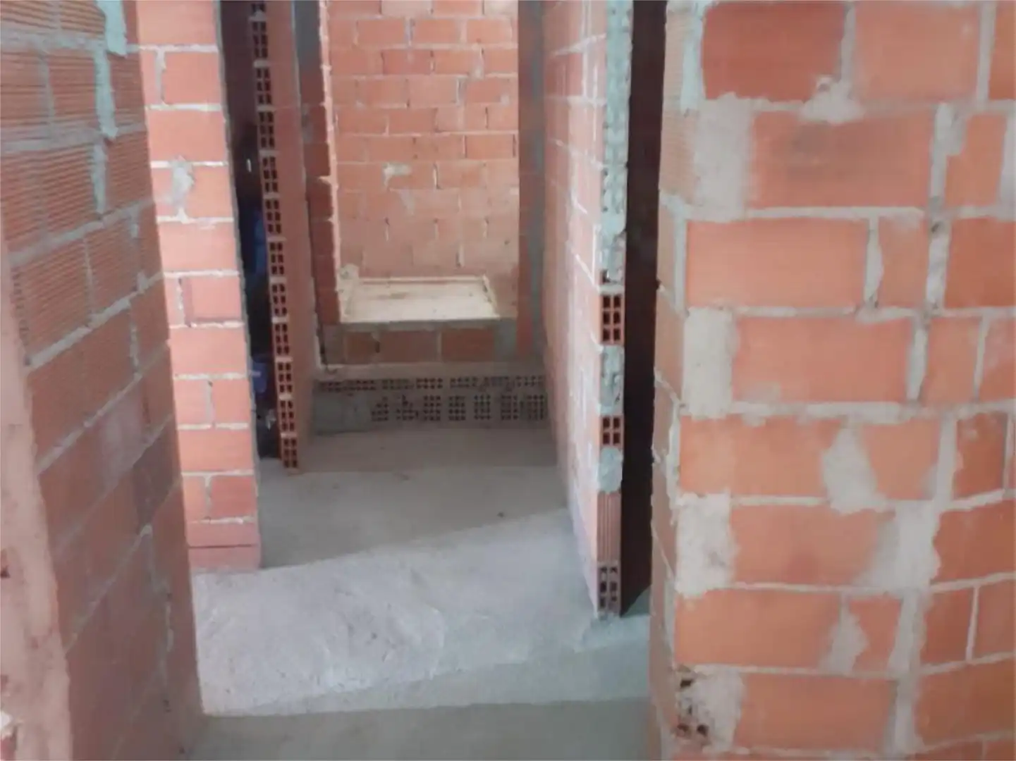 Casa adosada en venta en Calle Batán, 81, Pinos Puente Casa adosada en venta en Pinos Puente con Terraza y Balcón