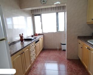 Kitchen of Flat for sale in  Sevilla Capital  with Air Conditioner