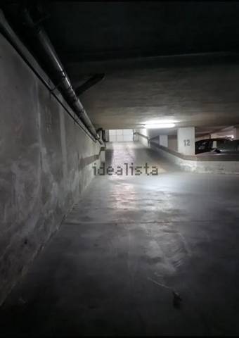 Garaje en Alquiler en Calle Doña Urraca, 15 en La Vega - La Sal