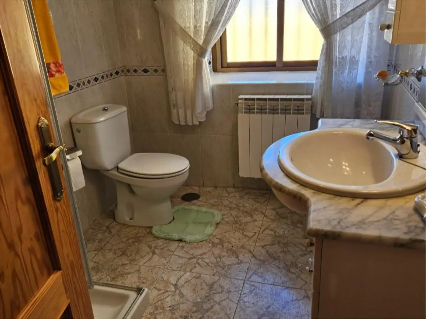 Casa adosada en venta en Calle Varela, 5, Morille Baño de Casa adosada en venta en Morille