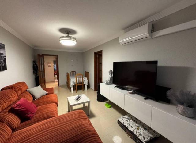 Piso en Alquiler en Calle Maestro Solano, 9 en San Carlos - San José