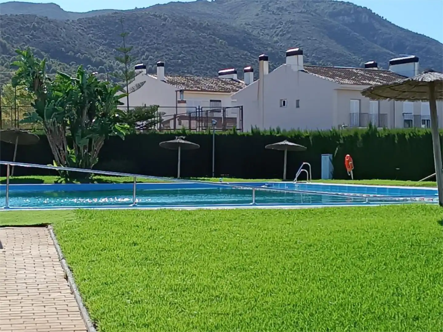 Detached homes for sale in Calle Escritora Elena Quiroga, 5, Churriana - El Pizarrillo - La Noria-Guadalsol Swimming pool of Detached homes for sale in Málaga with Air Conditioner, Heating and Private garden