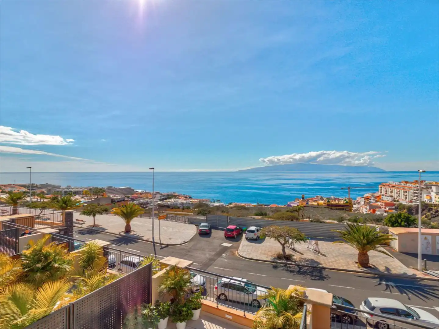 Piso en venta en Calle Juan Manuel Capdevielle San Martín, 13, Puerto de Santiago Vista exterior de Piso en venta en Santiago del Teide con Terraza, Trastero y Piscina