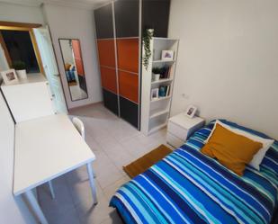 Bedroom of Flat to share in  Murcia Capital  with Air Conditioner, Heating and Terrace