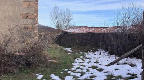 Foto 3 de Casa adosada en venda a Calle Real Salcedillo, 88, Brañosera, Palencia