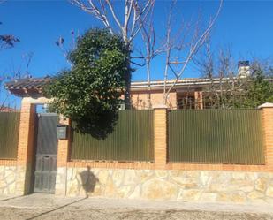 Exterior view of House or chalet for sale in Escalona  with Air Conditioner