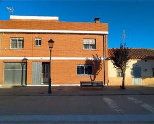 Vista exterior de Casa o xalet en venda en Molacillos amb Terrassa